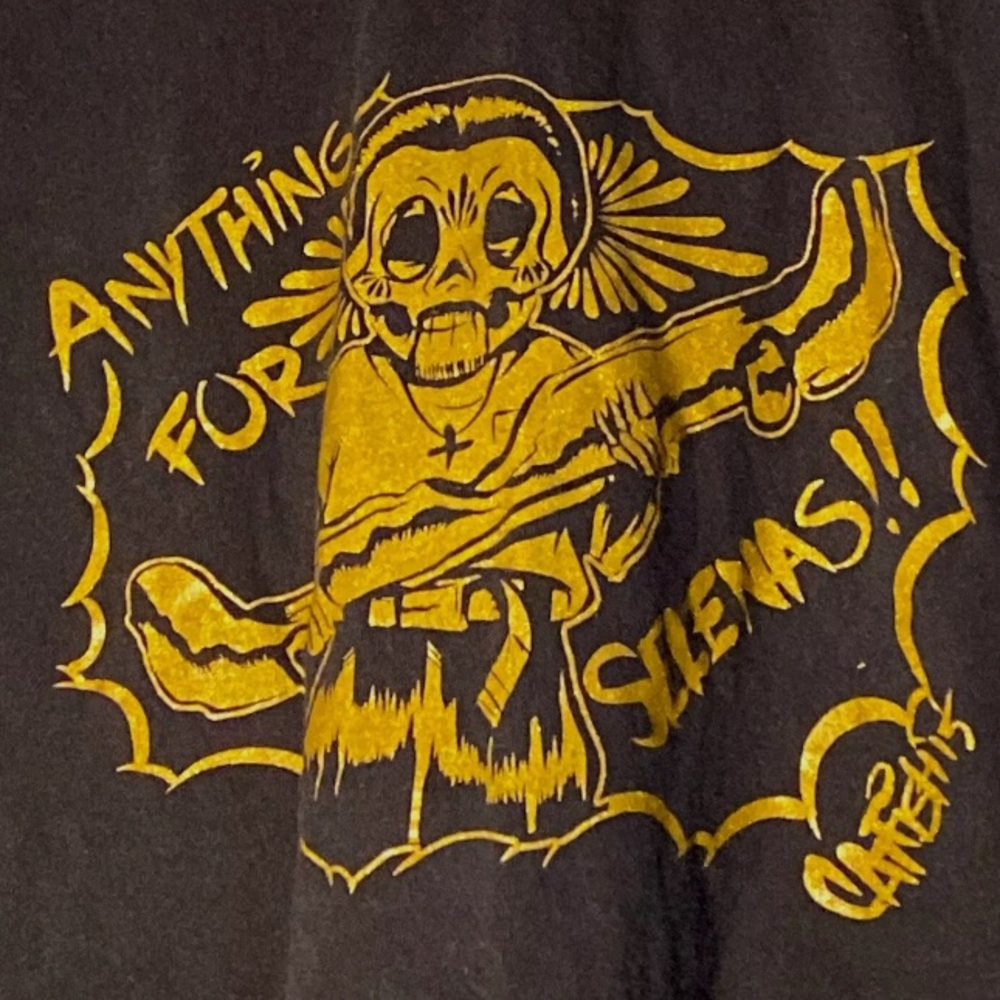 “Anything For Selenas” Rare T-Shirt Size Size L